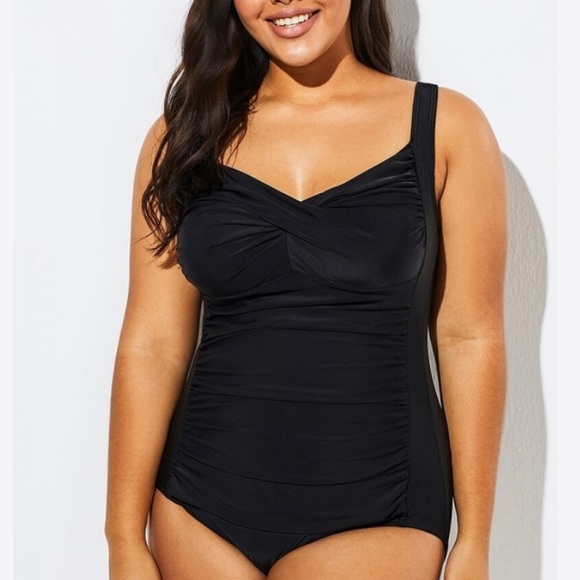Chic Soul Other - NWT! Meet.Curve Black Swimsuit Sz 3XL